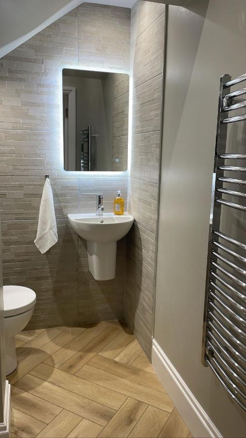 Citygo Apartments Queens Belfast Esterno foto