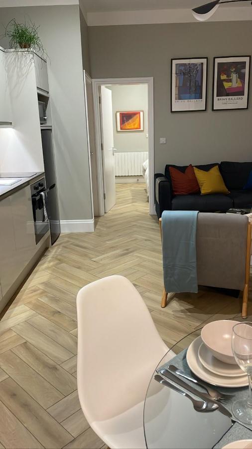 Citygo Apartments Queens Belfast Esterno foto