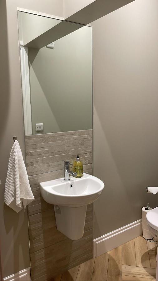 Citygo Apartments Queens Belfast Esterno foto